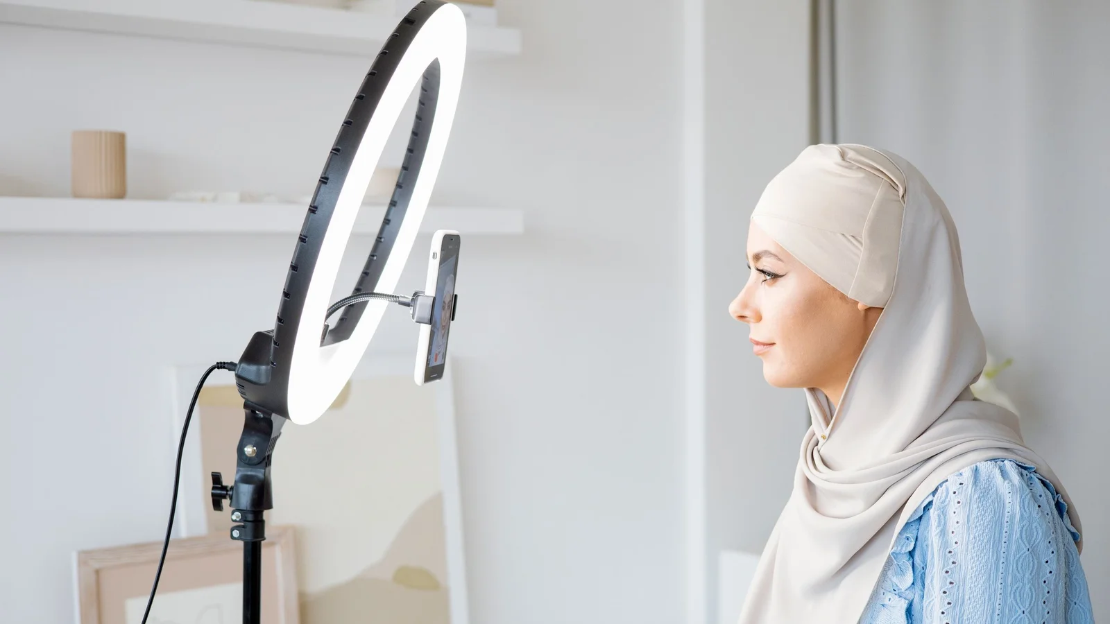 Influencer Licence in Dubai: Cost, Rules, Tax & How to Apply (2026 Guide) — Dubai business setup